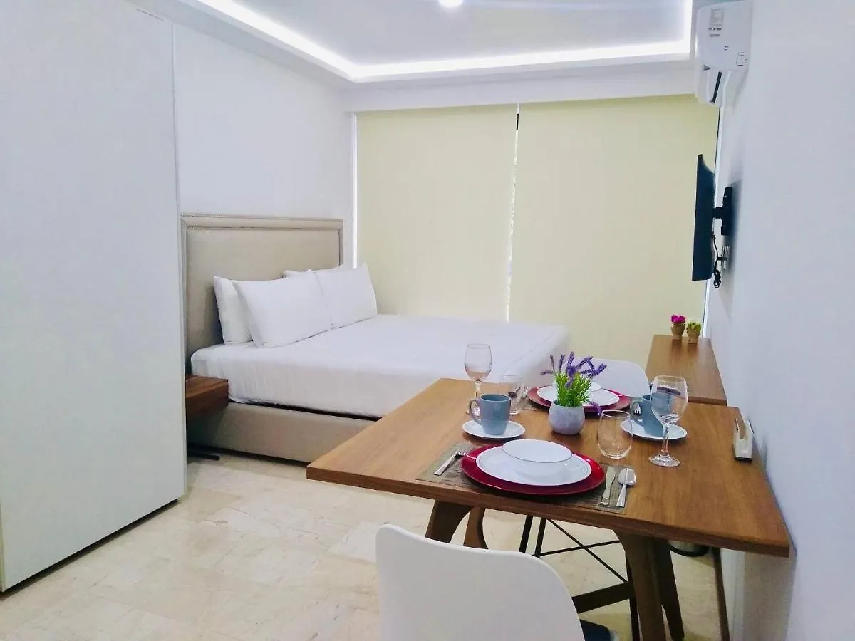 פלאייה דל כרמן Ocean View From The Rooftop Pool Only One Block To The Beach, Studio For 2 דירה פלאייה דל כרמן